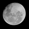 Lune du 11 novembre 2003 par projection par oculaire de 25mm sur APN fuji de 2 millions de pixels et Soligor 200/800.